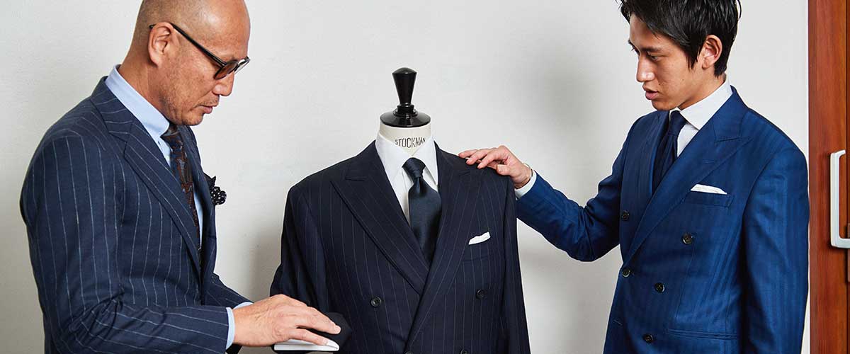 ネイビーファブリックを見定める森岡氏